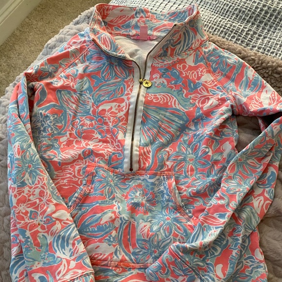 Lilly Pulitzer Sweaters - Lilly Pulitzer Pop over Lilly Pulitzer Sweaters - Lilly Pulitzer Pop over